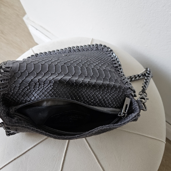 Leather Exterior Borse in Pelle Bags & Handbags for Women - Picture 2 of 5